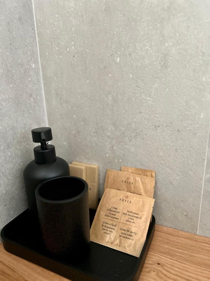 Amami B&B 阿纳卡普里 外观 照片